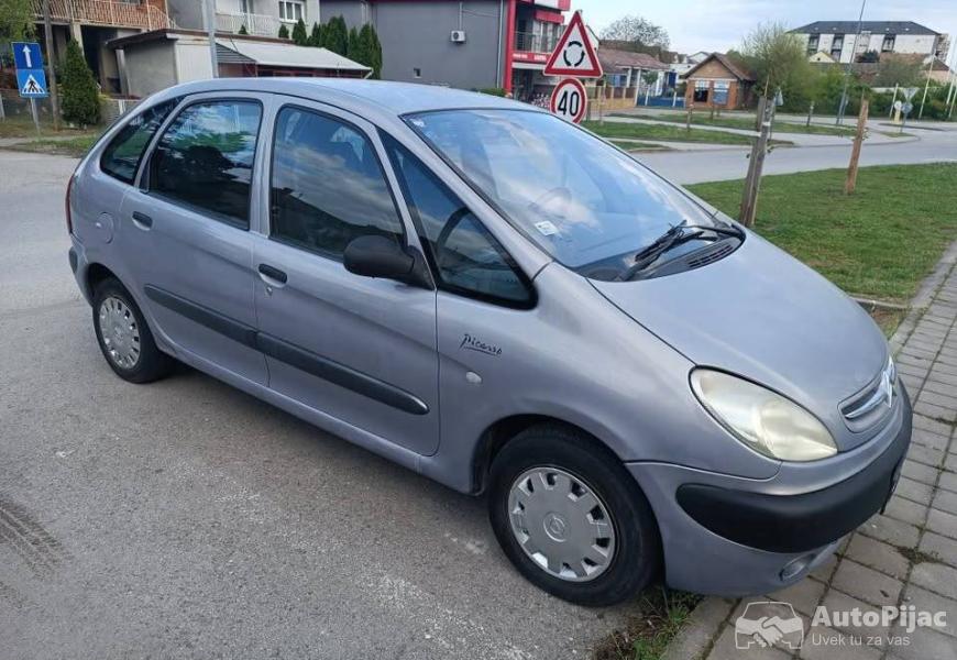 citroen_xsara_picaso_20_hdi_2001_reg_do_avgusta_2_polovni_automobili_autopijac.rs