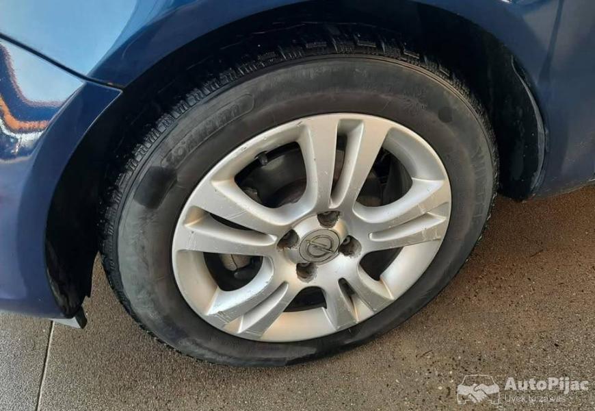 opel_corsa_d_2008god_12btng_atest_reg_22027hitnooo_4_polovni_automobili_autopijac.rs