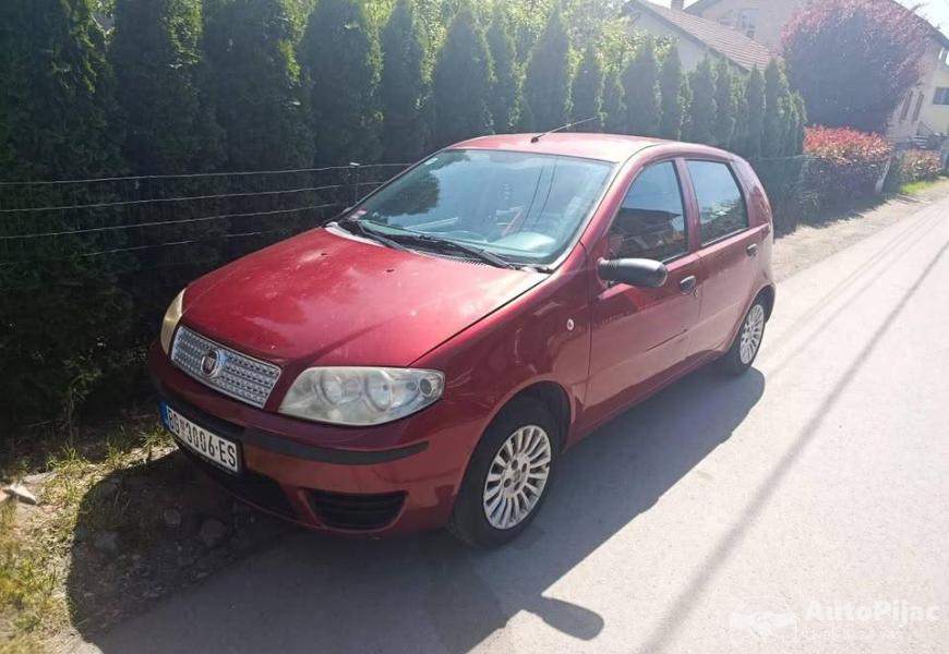 2012_fiat_punto_4_polovni_automobili_autopijac.rs