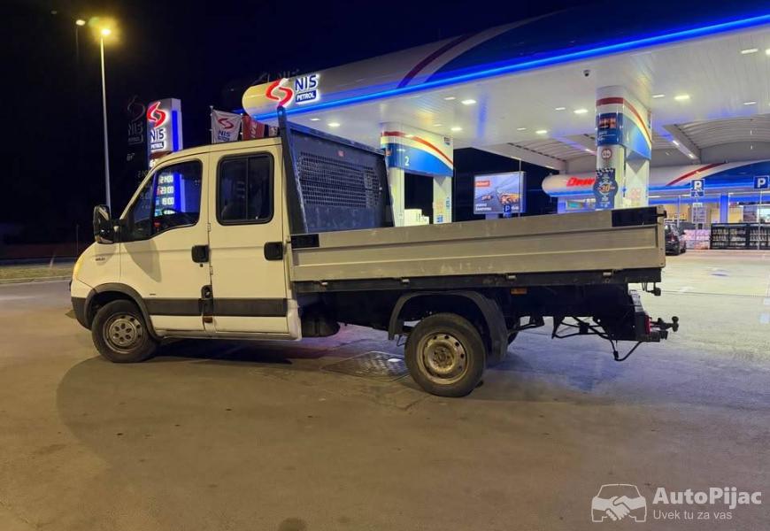 iveco_daily_23_2007_5_polovni_automobili_autopijac.rs