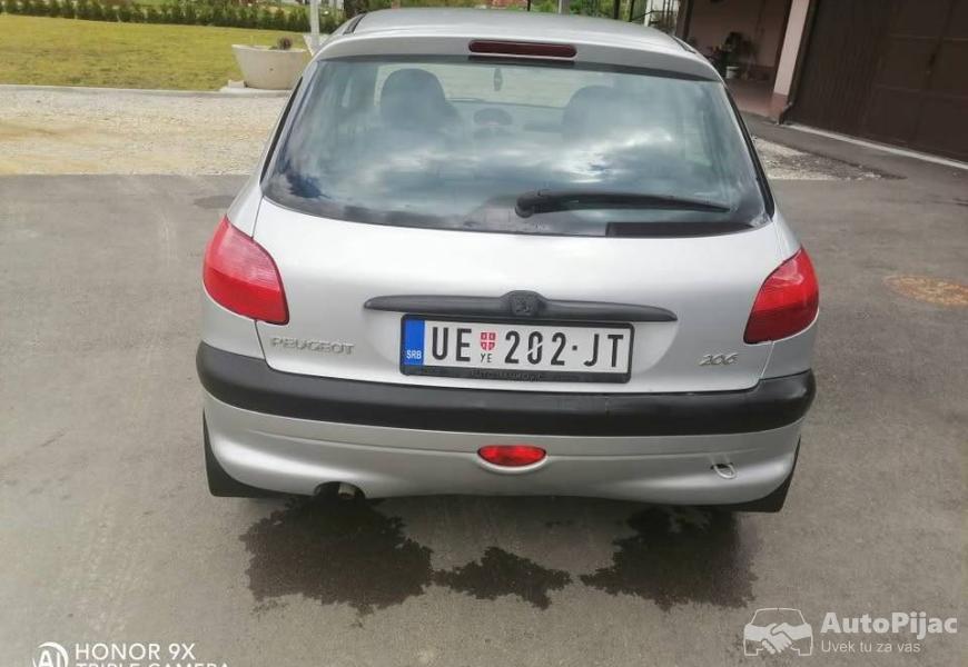peugeot_206_4_polovni_automobili_autopijac.rs