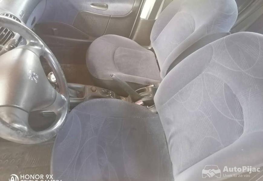 peugeot_206_7_polovni_automobili_autopijac.rs