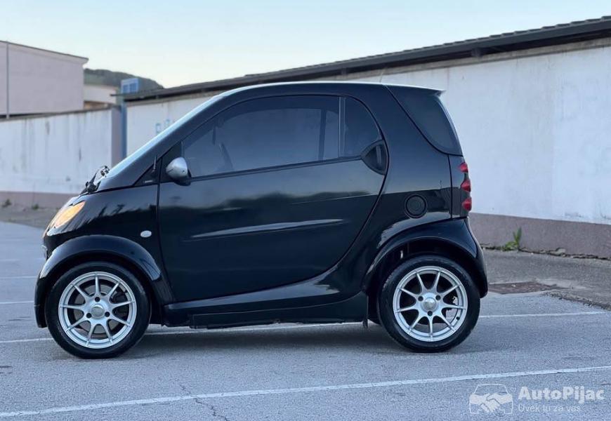 smart_800cdi_automatik_10_polovni_automobili_autopijac.rs