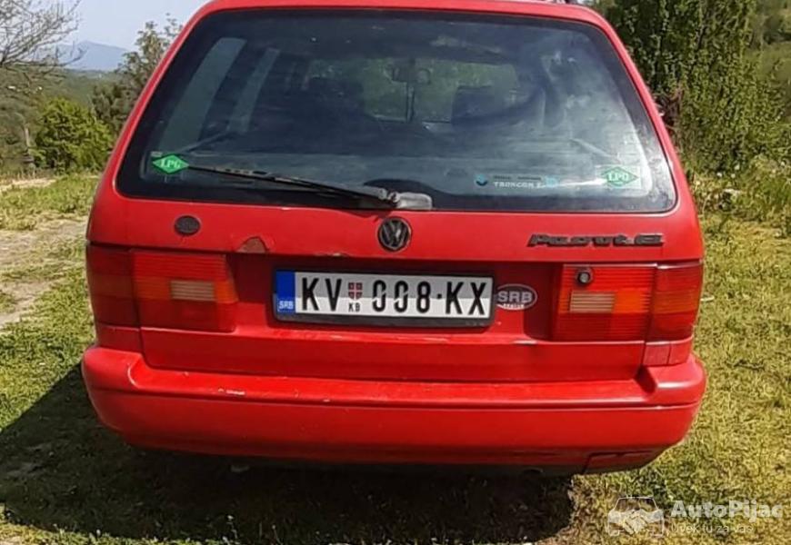 pasat_b_4_16_benzin_plin_god_1995_8_polovni_automobili_autopijac.rs