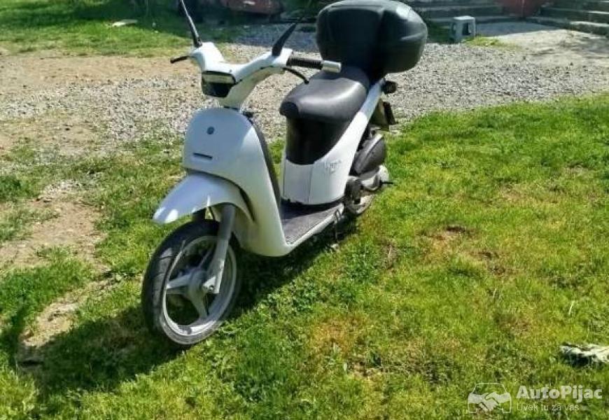 piaggio_free_2_polovni_automobili_autopijac.rs