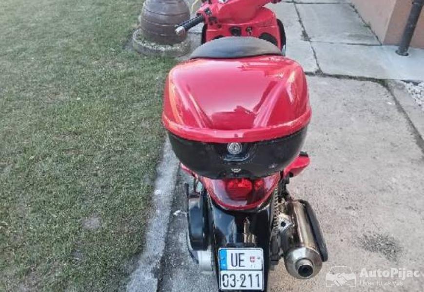 piaggo_beverly_500_6_polovni_automobili_autopijac.rs