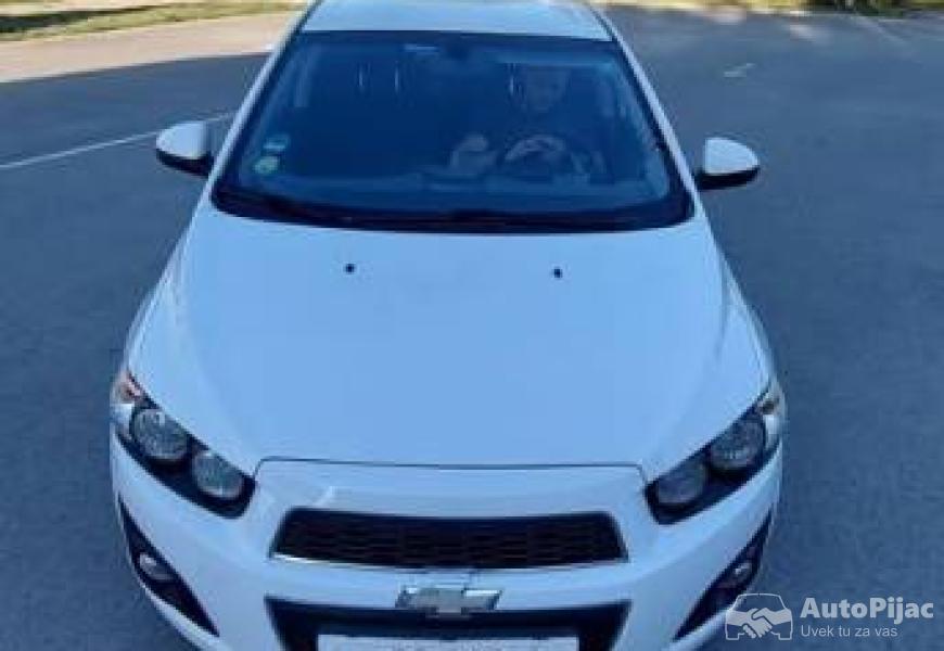 chevrolet_aveo_13_cdti_2_polovni_automobili_autopijac.rs