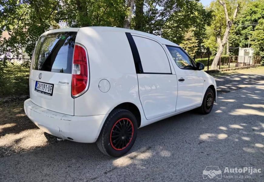 skoda_roomster_12_plin_4_polovni_automobili_autopijac.rs
