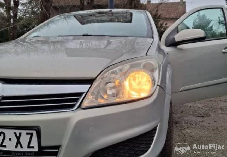 opel_astra_h_2007_14_benzin_plin_3_polovni_automobili_autopijac.rs