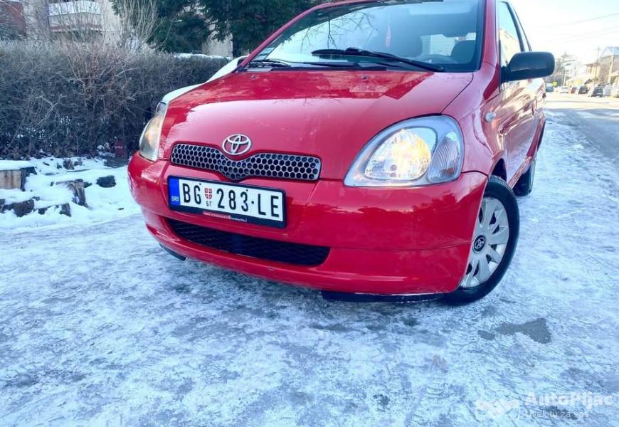 toyota_yaris_10_2_polovni_automobili_autopijac.rs