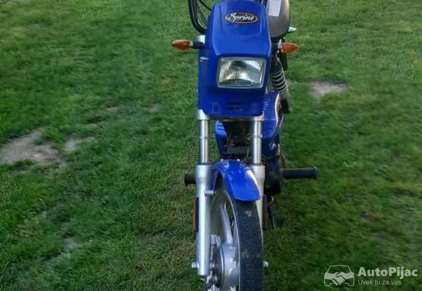 tomos_je_u_fabrickim_stanju_3000e_bez_glupi_pitanj_10_polovni_automobili_autopijac.rs