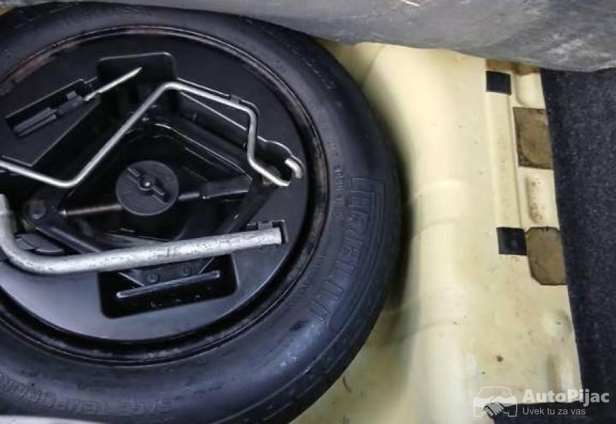 2001_fiat_500_2_polovni_automobili_autopijac.rs