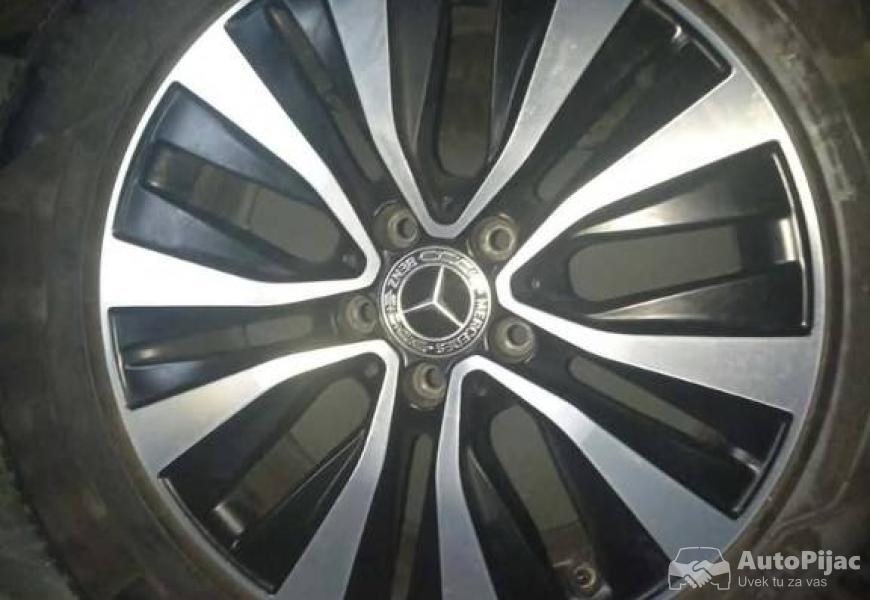 2025_mercedesbenz_gla_2_polovni_automobili_autopijac.rs
