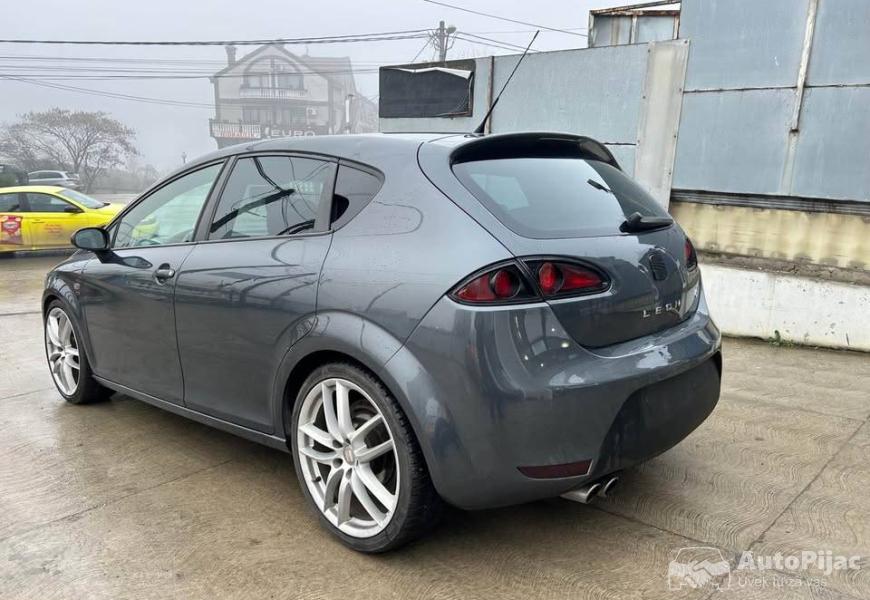 seat_leon_fr_20tdi_170ks_8_polovni_automobili_autopijac.rs