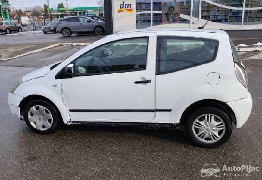 citroen_c2_6_polovni_automobili_autopijac.rs