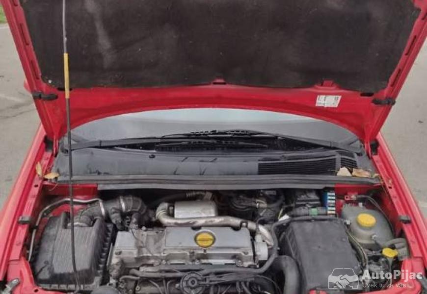 opel_zafira_2002_restajling_8_polovni_automobili_autopijac.rs