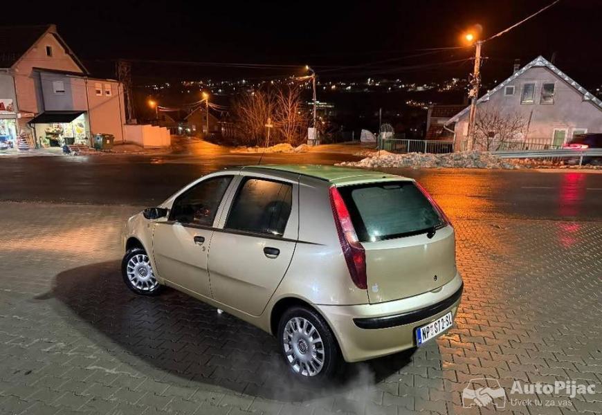 fiat_punto_12el_3_polovni_automobili_autopijac.rs