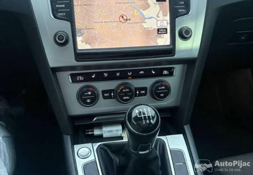passat_b8_2015_20_150_ks_12_polovni_automobili_autopijac.rs