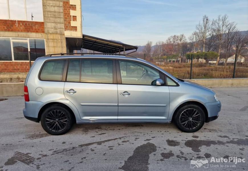 touran_6_polovni_automobili_autopijac.rs