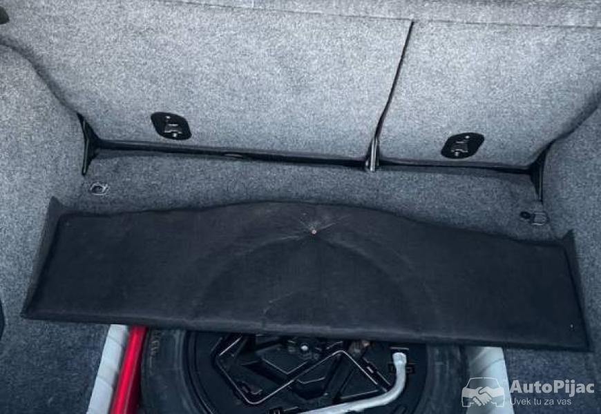 2013_alfa_romeo_giulietta_11_polovni_automobili_autopijac.rs
