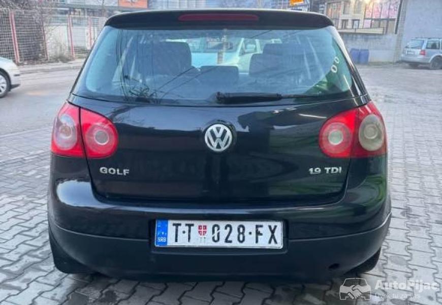 golf_5_19_tdi_105_ks_6_brzina_2004_godina_6_polovni_automobili_autopijac.rs