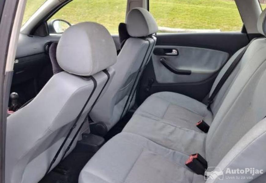2002_seat_ibiza_19_tdi_3_polovni_automobili_autopijac.rs