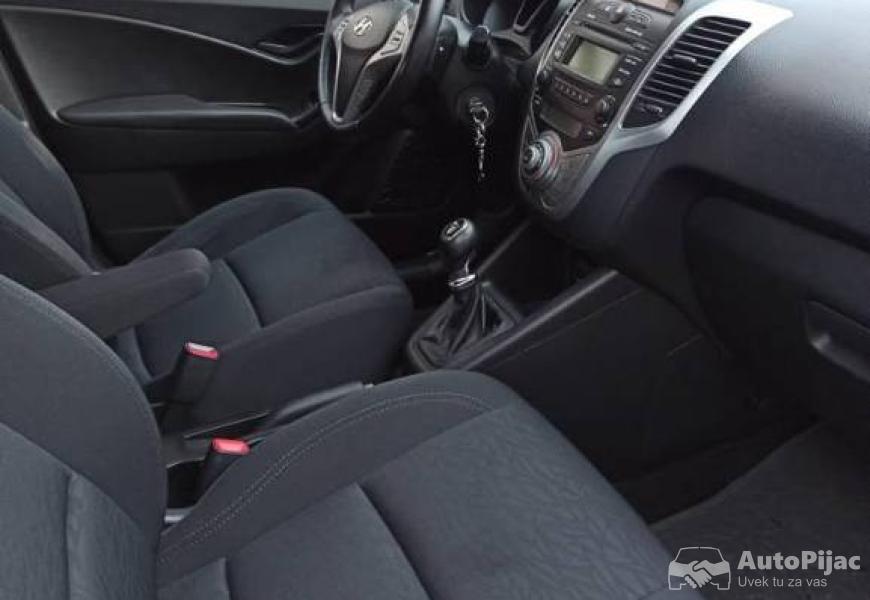 hyundai_ix_20_14_benz_2011god_15_polovni_automobili_autopijac.rs