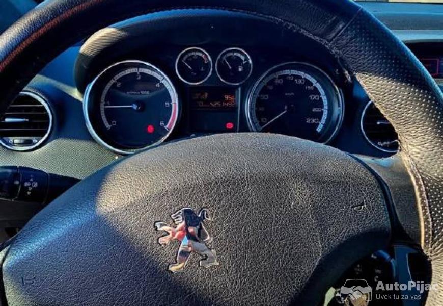 2011_peugeot_308_3_polovni_automobili_autopijac.rs