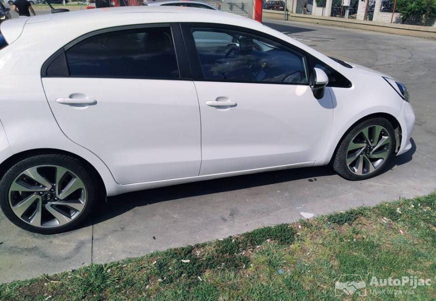kia_rio_11_crdi_5_polovni_automobili_autopijac.rs