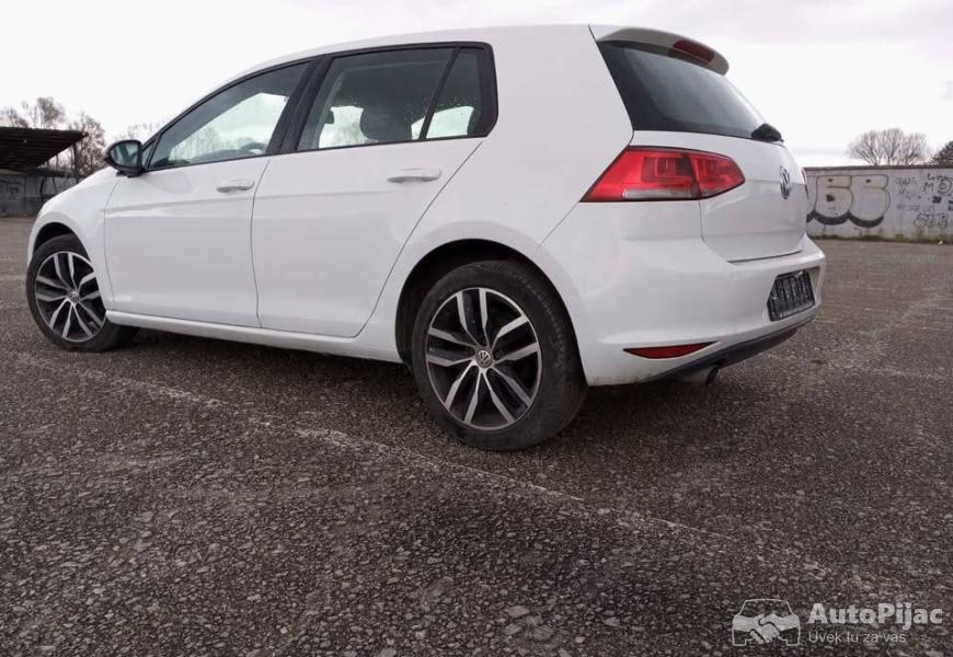 2014_volkswagen_golf_6_polovni_automobili_autopijac.rs