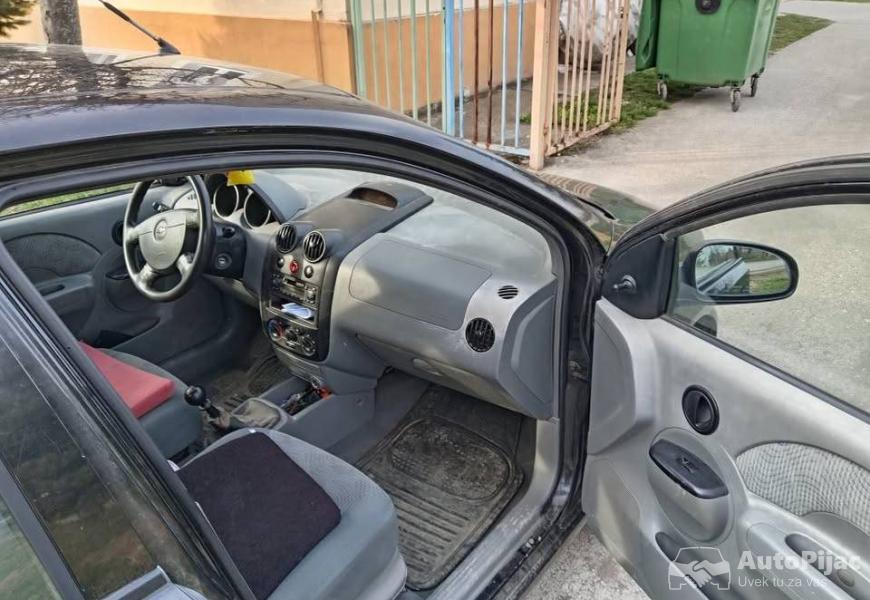 chevrolet_kalos_se_14_2004_7_polovni_automobili_autopijac.rs