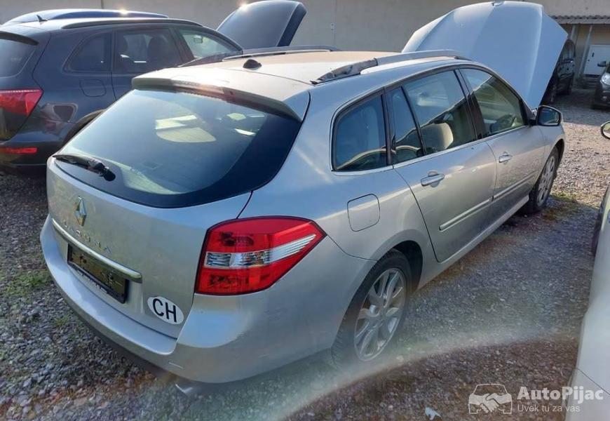 2008_renault_laguna_1_polovni_automobili_autopijac.rs