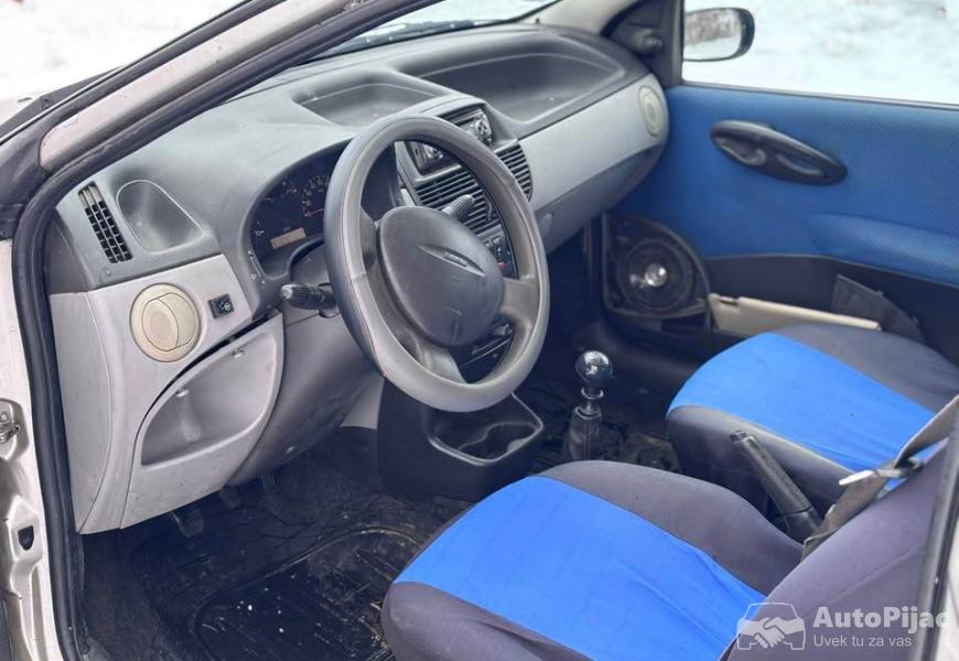 fiat_punto_12_8v_plin_nije_reg_6_polovni_automobili_autopijac.rs