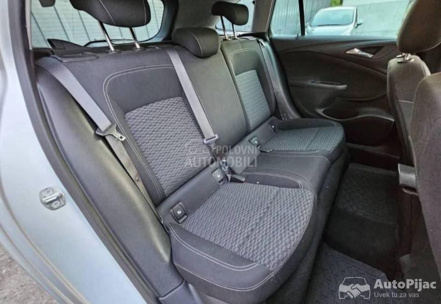 2017_opel_astra_k_9_polovni_automobili_autopijac.rs
