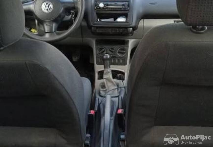2000_volkswagen_polo_5_polovni_automobili_autopijac.rs