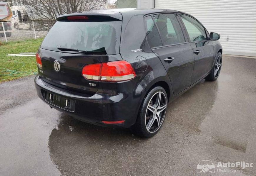 2010_volkswagen_golf_12_tsi_12_polovni_automobili_autopijac.rs