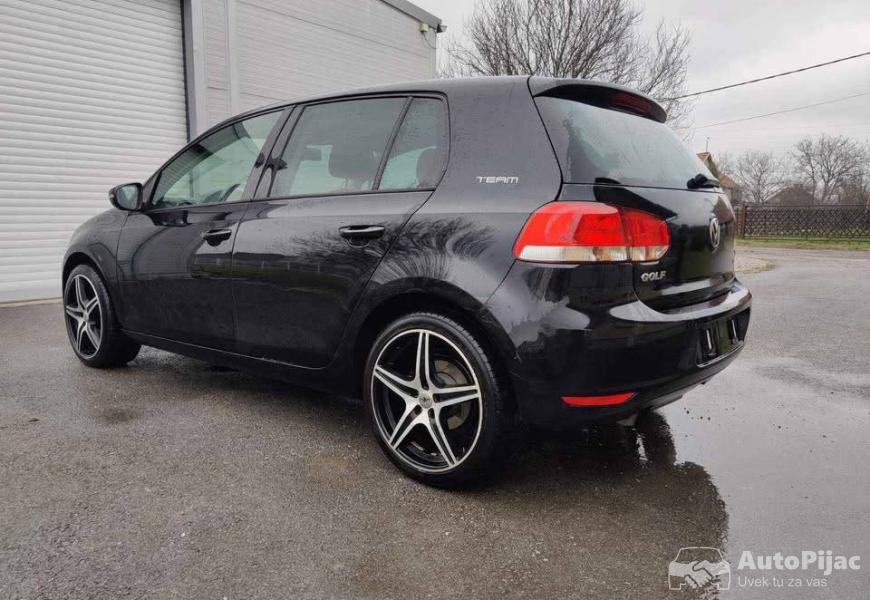 2010_volkswagen_golf_12_tsi_8_polovni_automobili_autopijac.rs