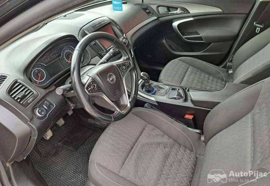 2014_opel_insignia_11_polovni_automobili_autopijac.rs
