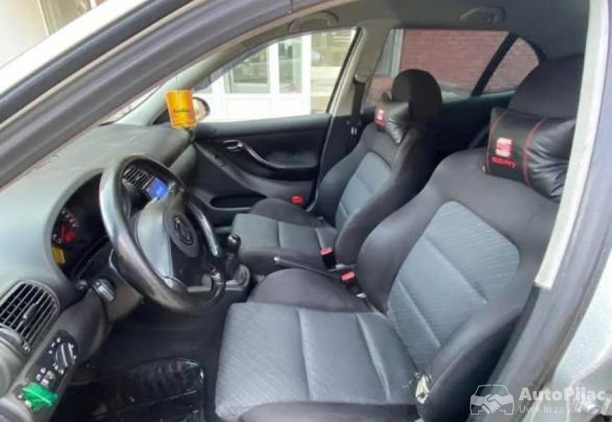 seat_leon_240ks_8_polovni_automobili_autopijac.rs