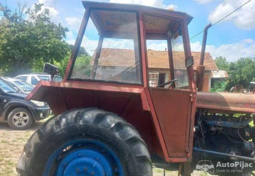 kabina_za_imt_558_1_polovni_automobili_autopijac.rs
