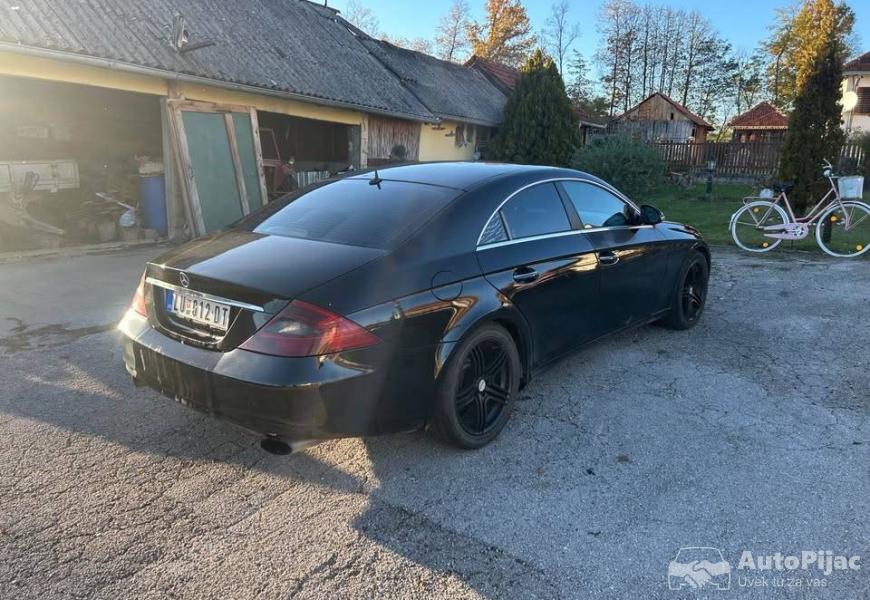 mercedes_benz_cls_320d_2_polovni_automobili_autopijac.rs