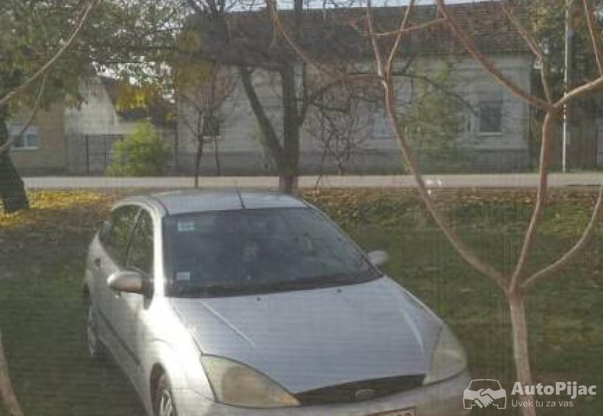 ford_focus_2002_6_polovni_automobili_autopijac.rs
