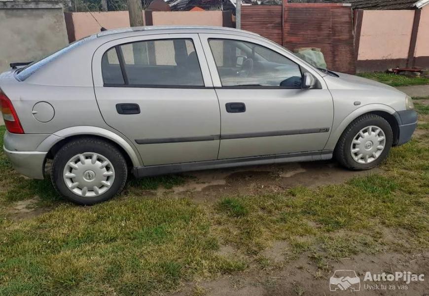 opel_astra_17_hedzbek_2001_god1650e_4_polovni_automobili_autopijac.rs