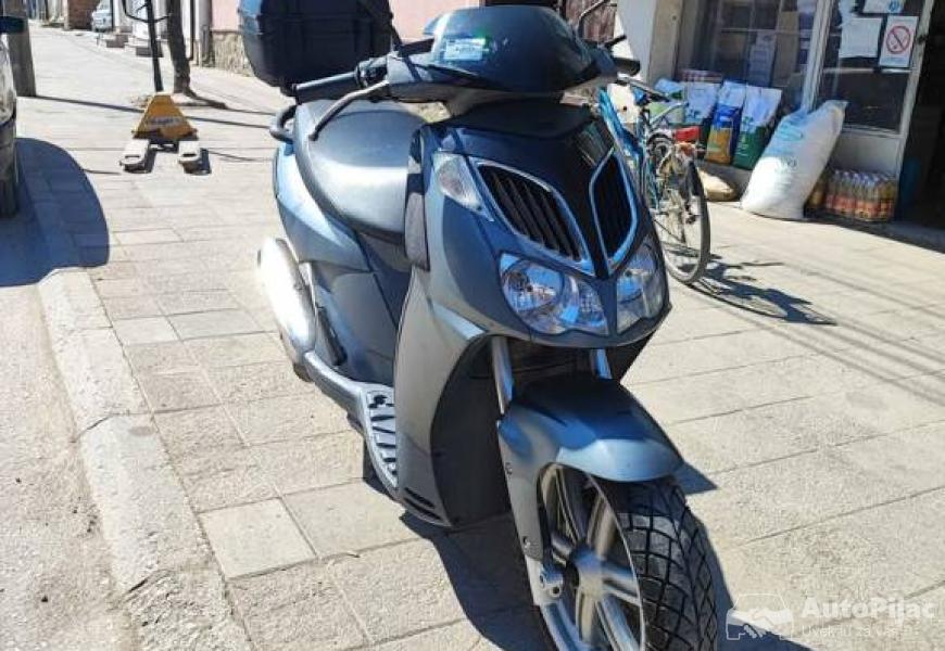 aprilia_sportcity_125_2_polovni_automobili_autopijac.rs