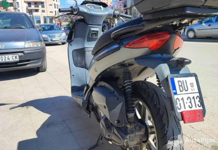 aprilia_sportcity_125_8_polovni_automobili_autopijac.rs