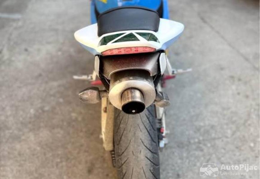 honda_cbr_1000_rr_2_polovni_automobili_autopijac.rs