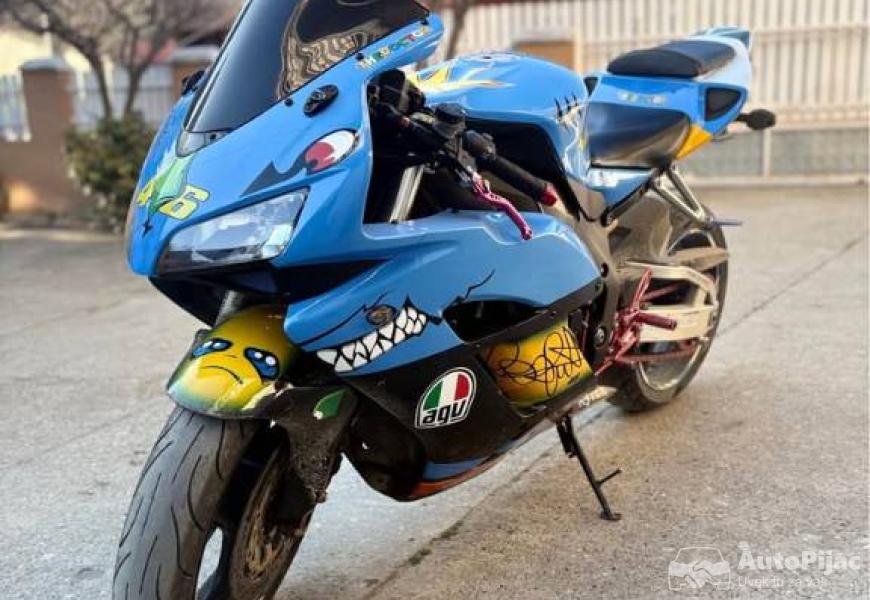 honda_cbr_1000_rr_5_polovni_automobili_autopijac.rs