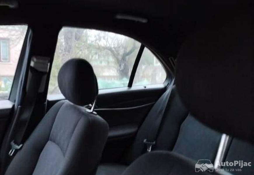 mercedes_c200_cdi_6_brzina_prezubio_8_polovni_automobili_autopijac.rs