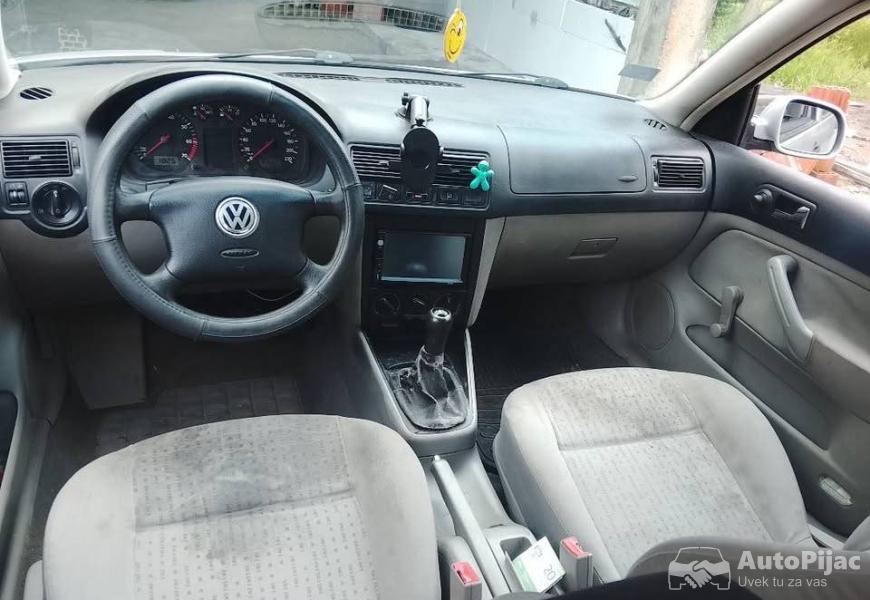 golf_4_14_benzin_7_polovni_automobili_autopijac.rs