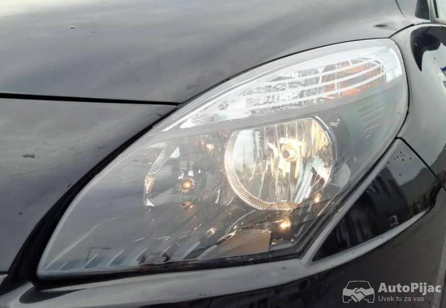 renault_scenic_14_tce_9_polovni_automobili_autopijac.rs